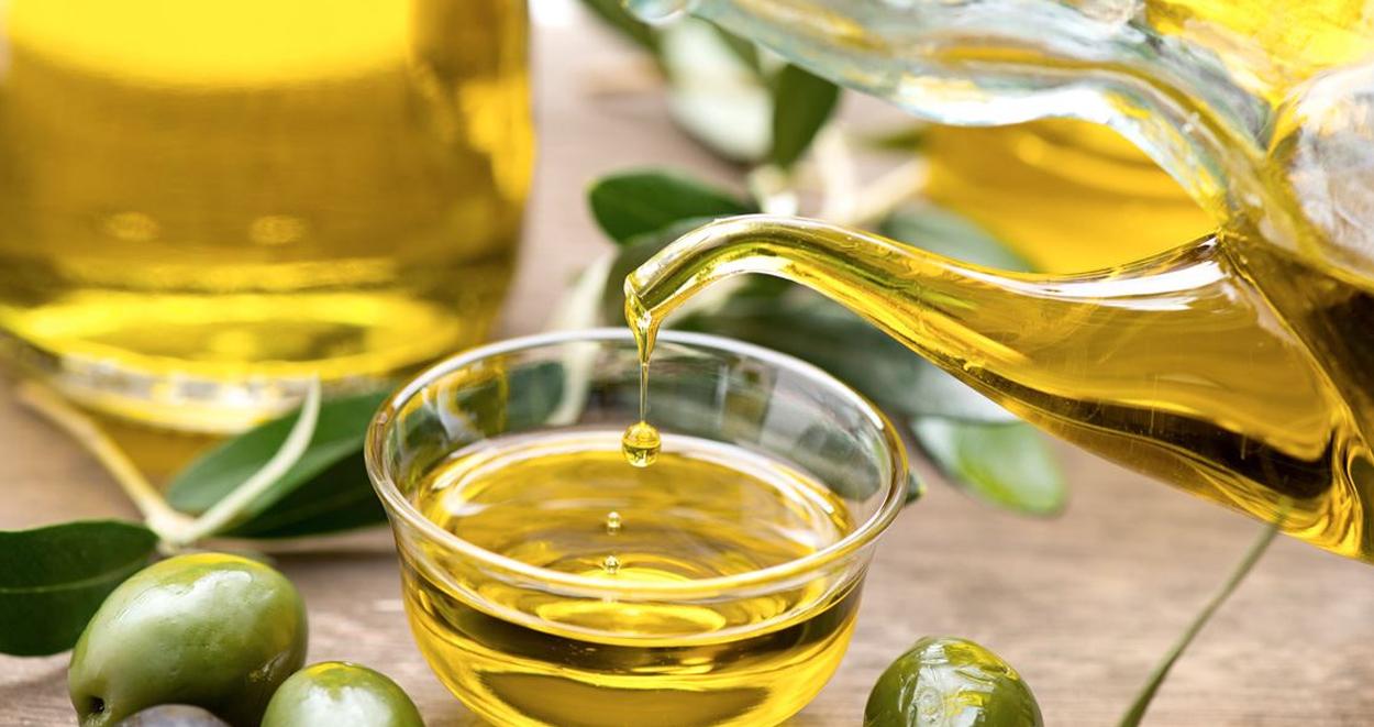 Zeytinyağı Alırken Nelere Dikkat Etmek Gerekir? 1 Zeytinyagi alirken nelere dikkat etmek gerekir
